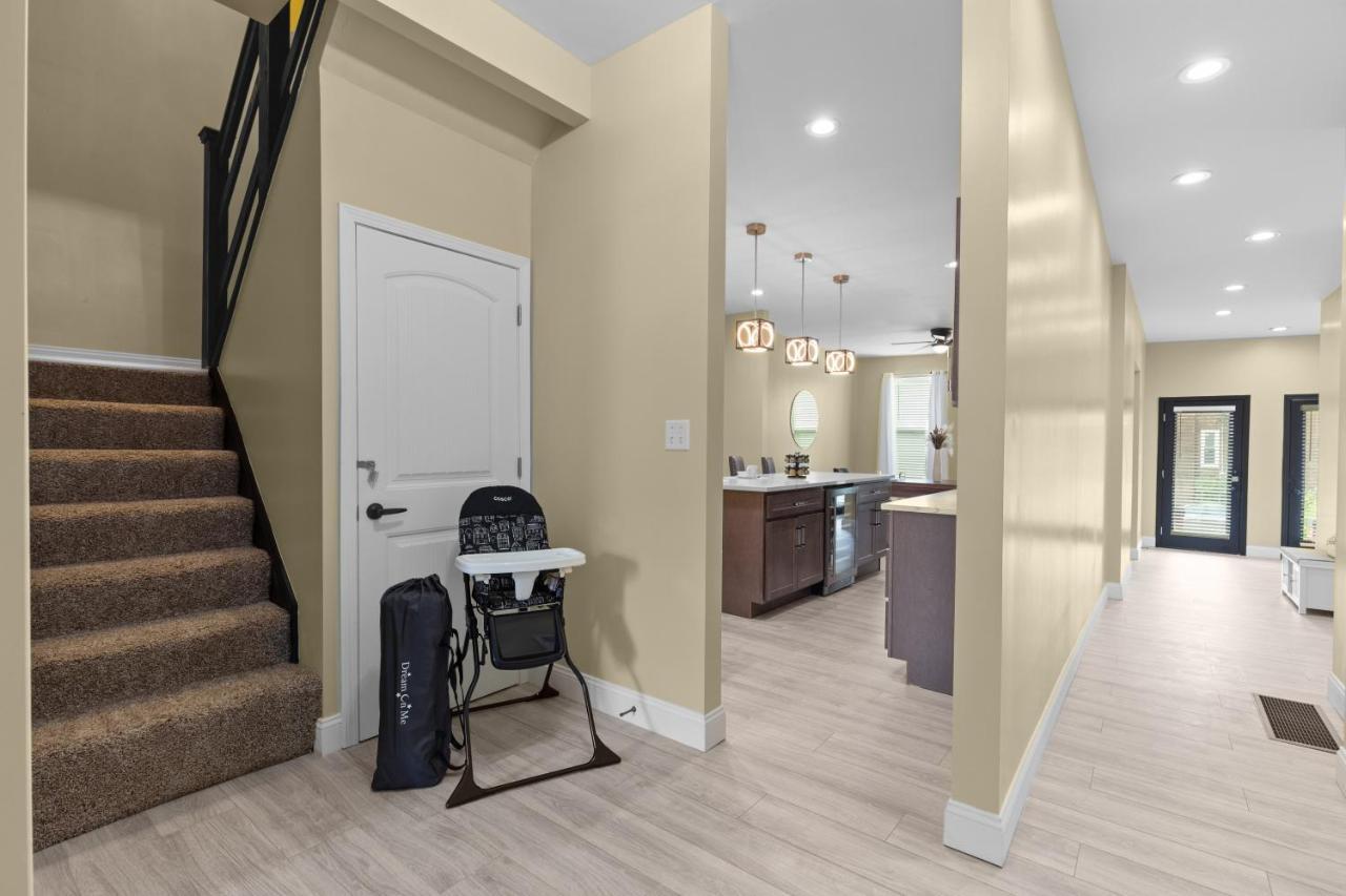 Red Brick Hideaway | Jz Vacation * Saint Louis