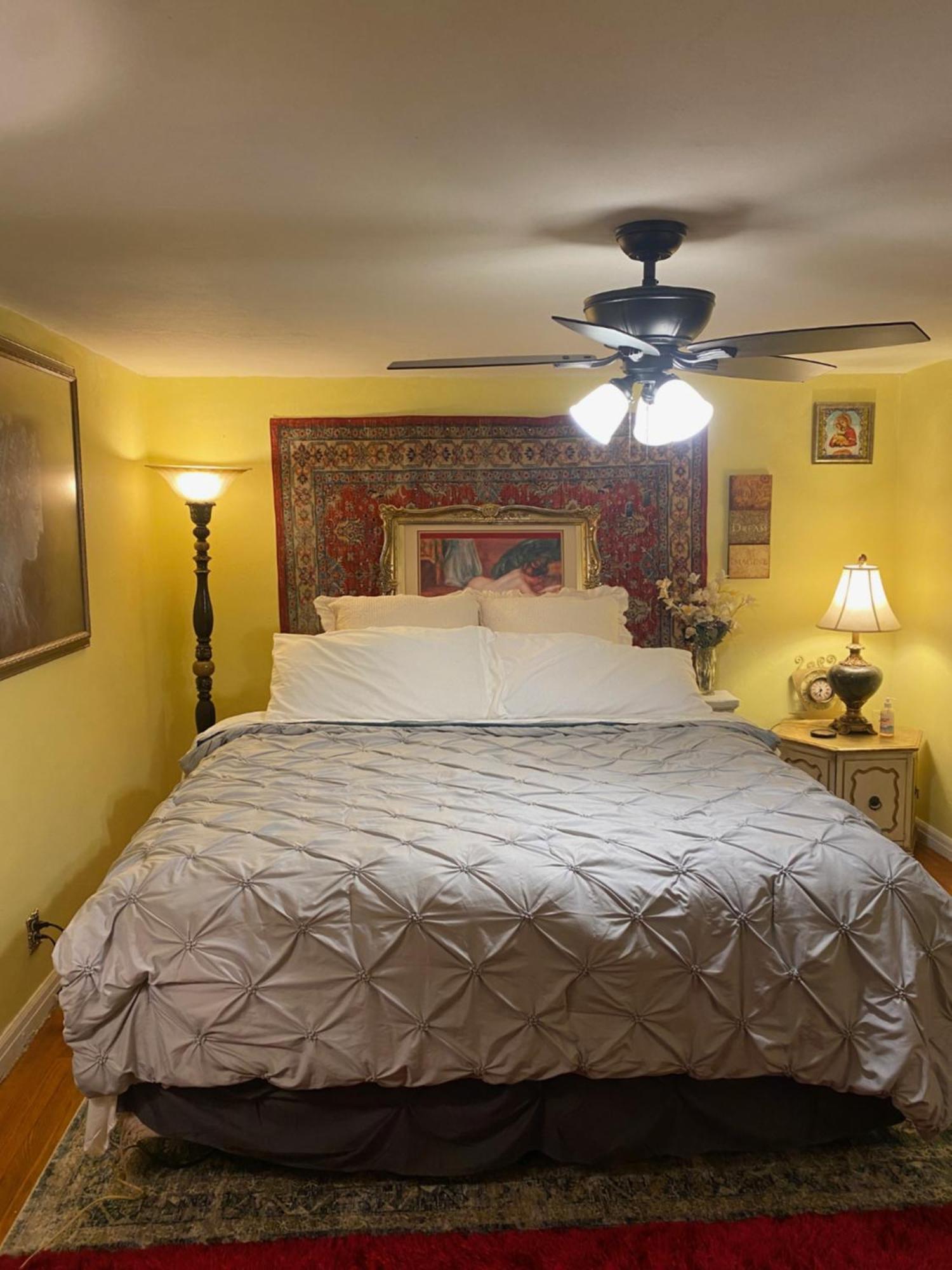 Cozy Near Airport & Highway Homestay