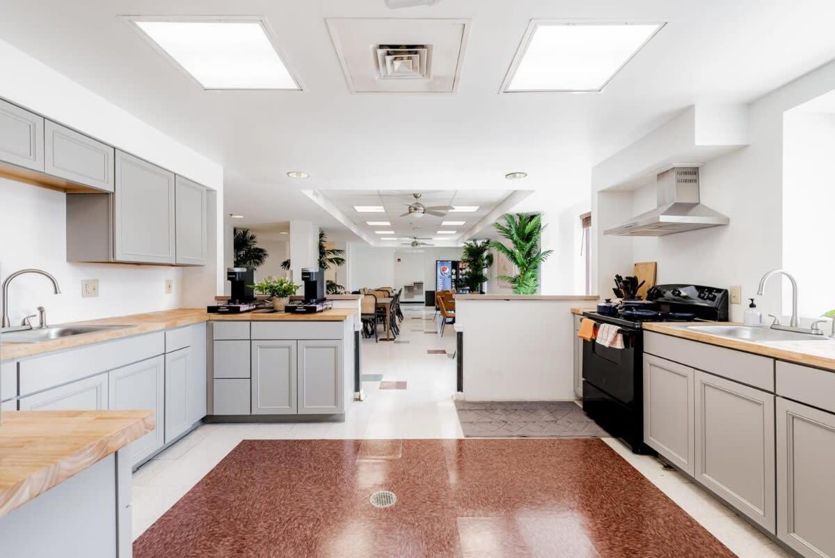 Cozysuites Cwe Double Queen Saint Louis