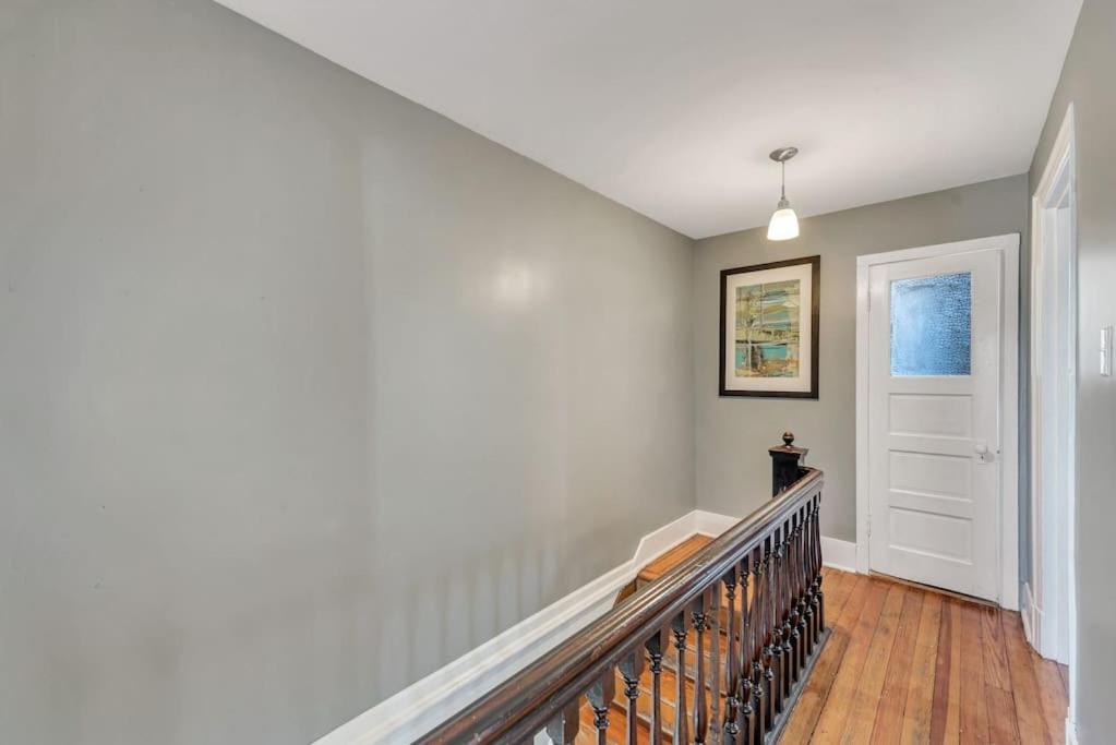 Holiday home Ravishing 2-story Unit In Stl 2e *