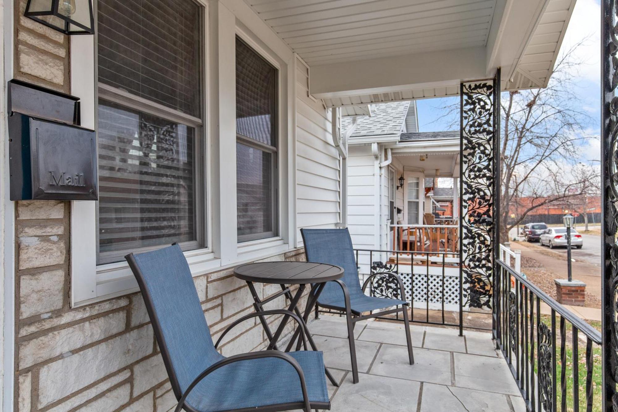 Blue Door | Jz Vacation Holiday home *