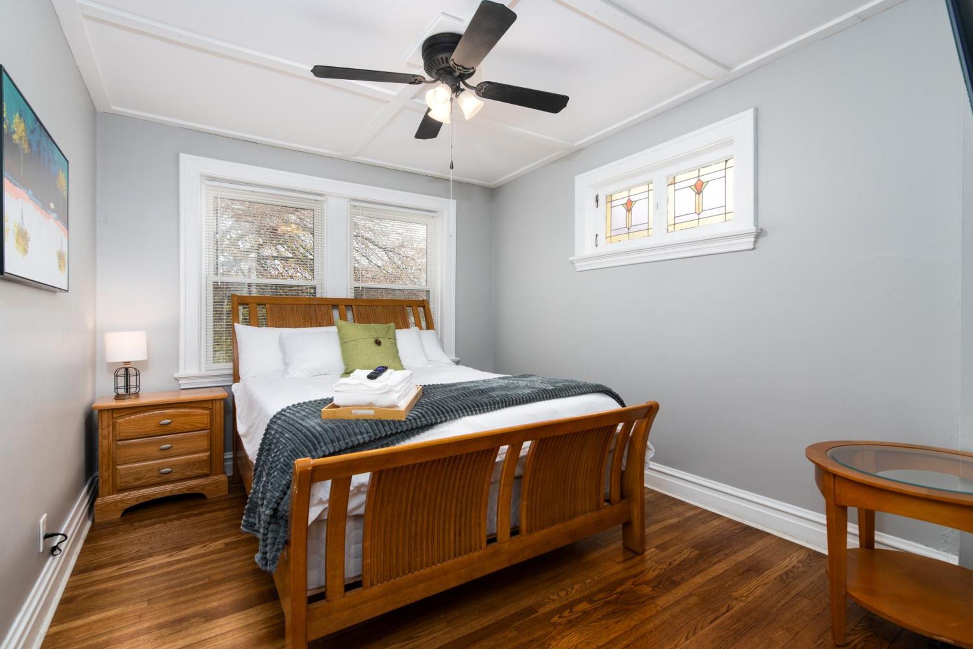New 3 Bedroom Escape * Saint Louis