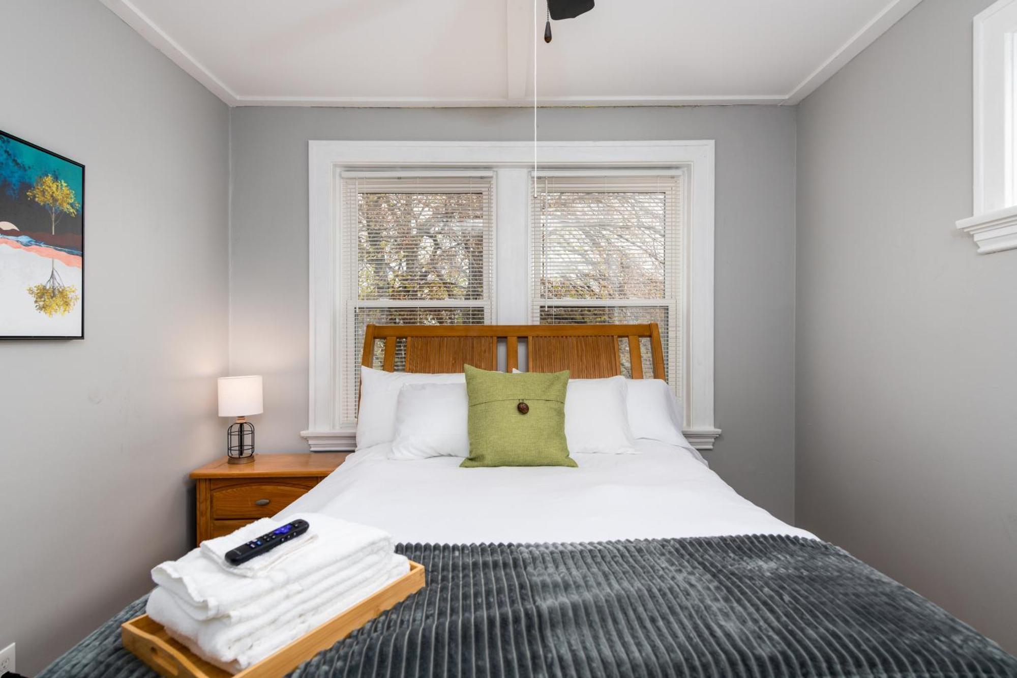 New 3 Bedroom Escape Apartment Saint Louis
