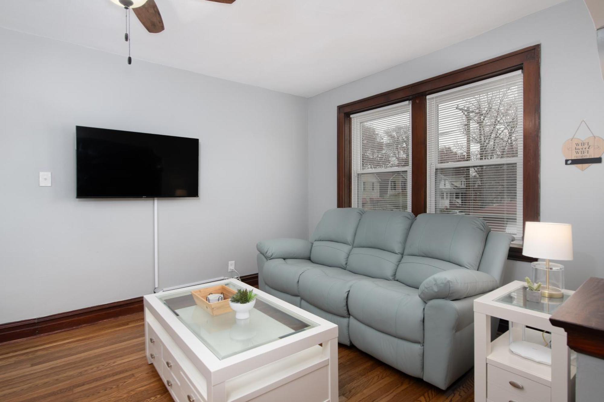 Apartment New 3 Bedroom Escape