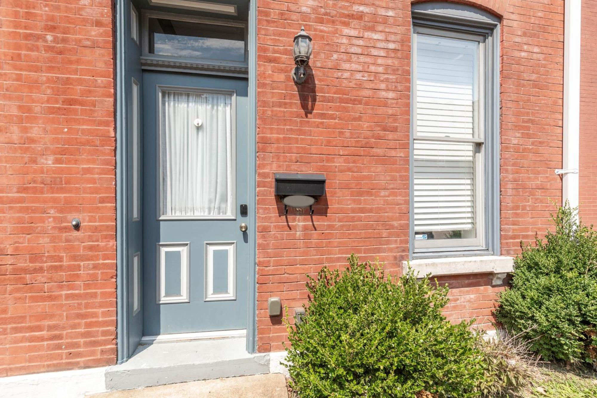 Historic Benton Park Townhome * Saint Louis