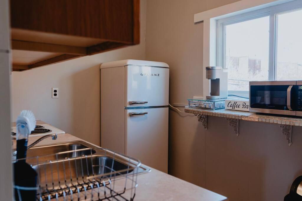Chic 1br Balcony & Laundry Soulard Apartment