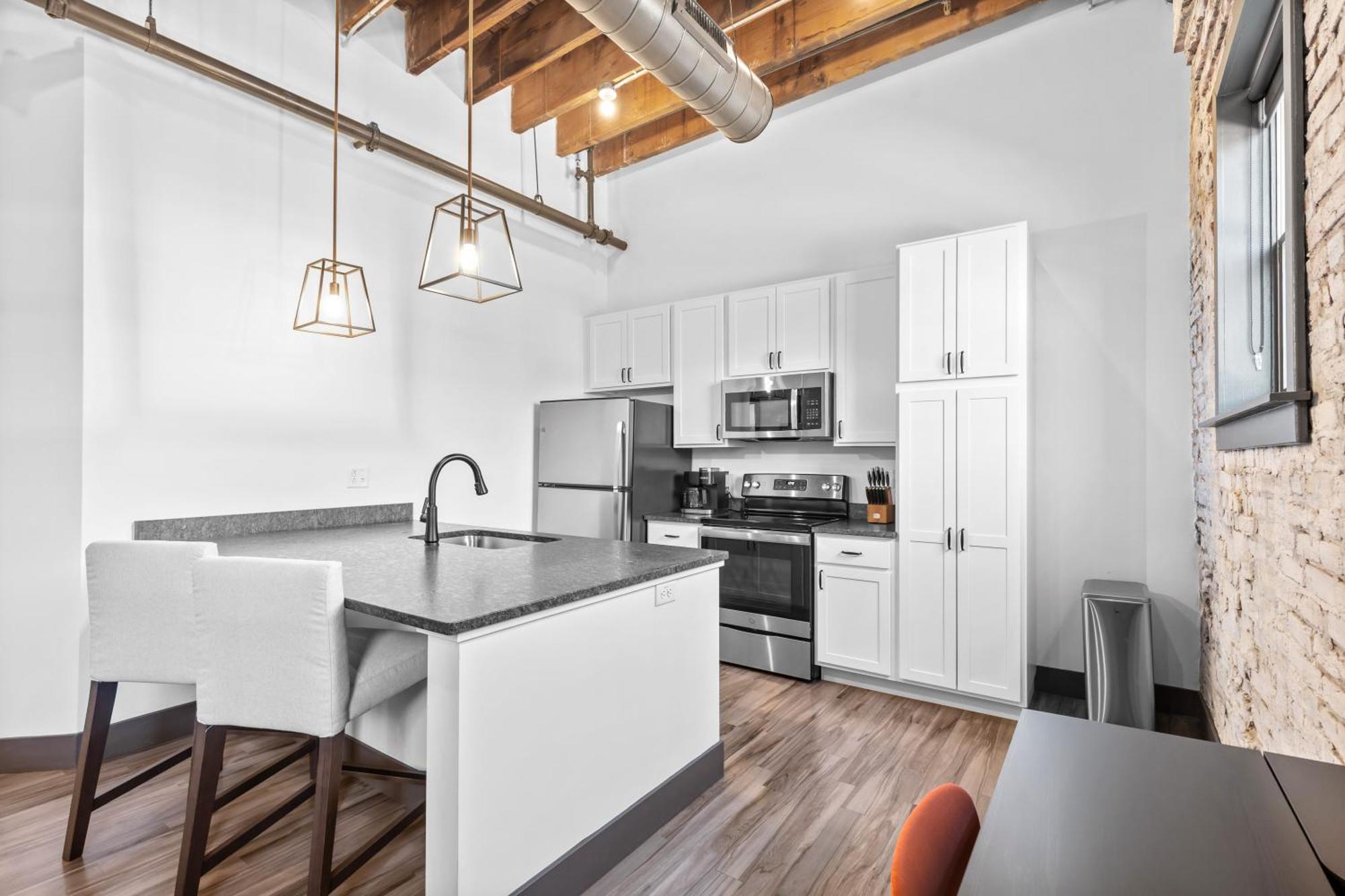 Riverfront Loft-parking-gym-p103 *