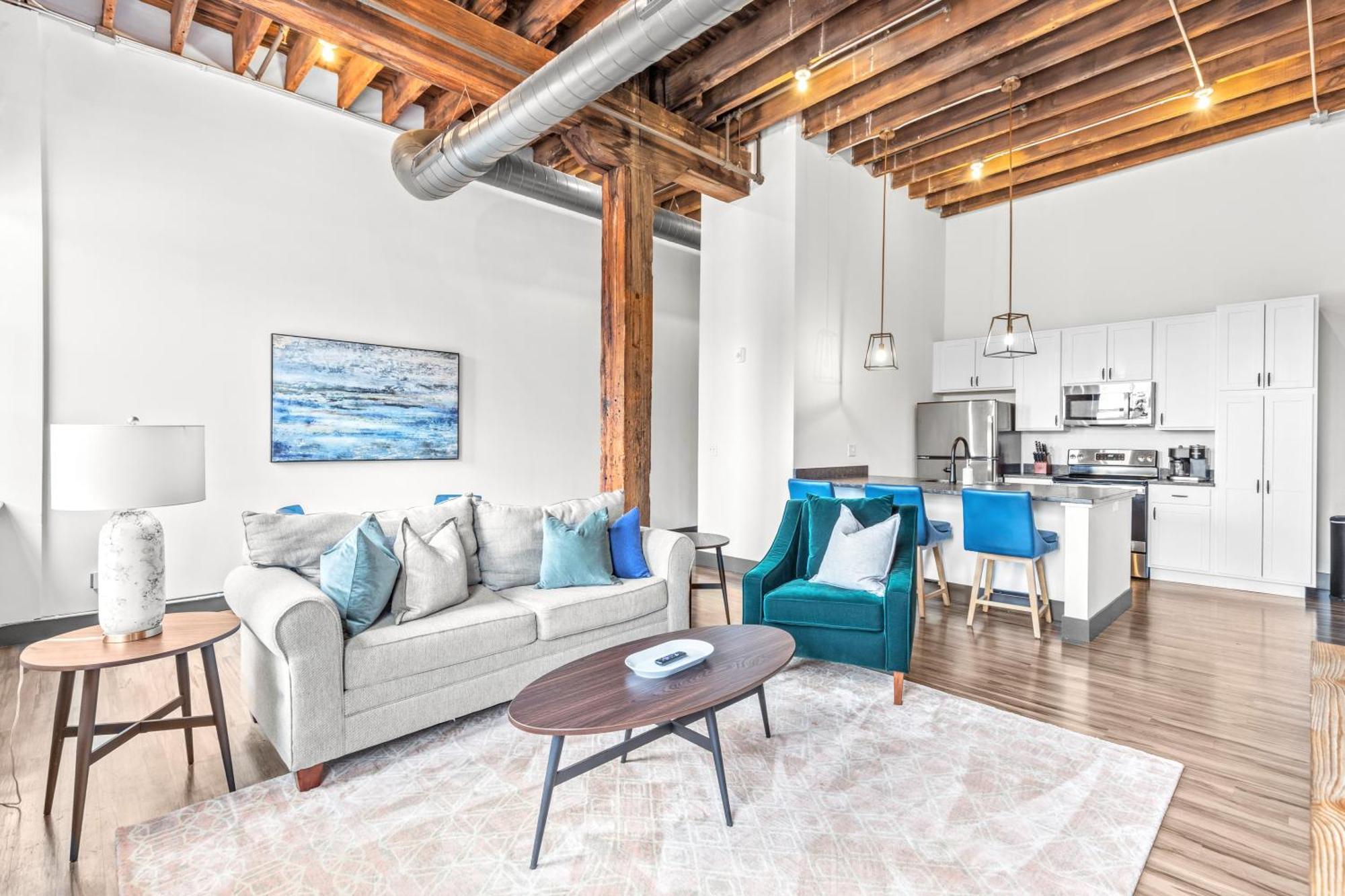 2br Loft-gated Parking-wd-p104 Apartment *