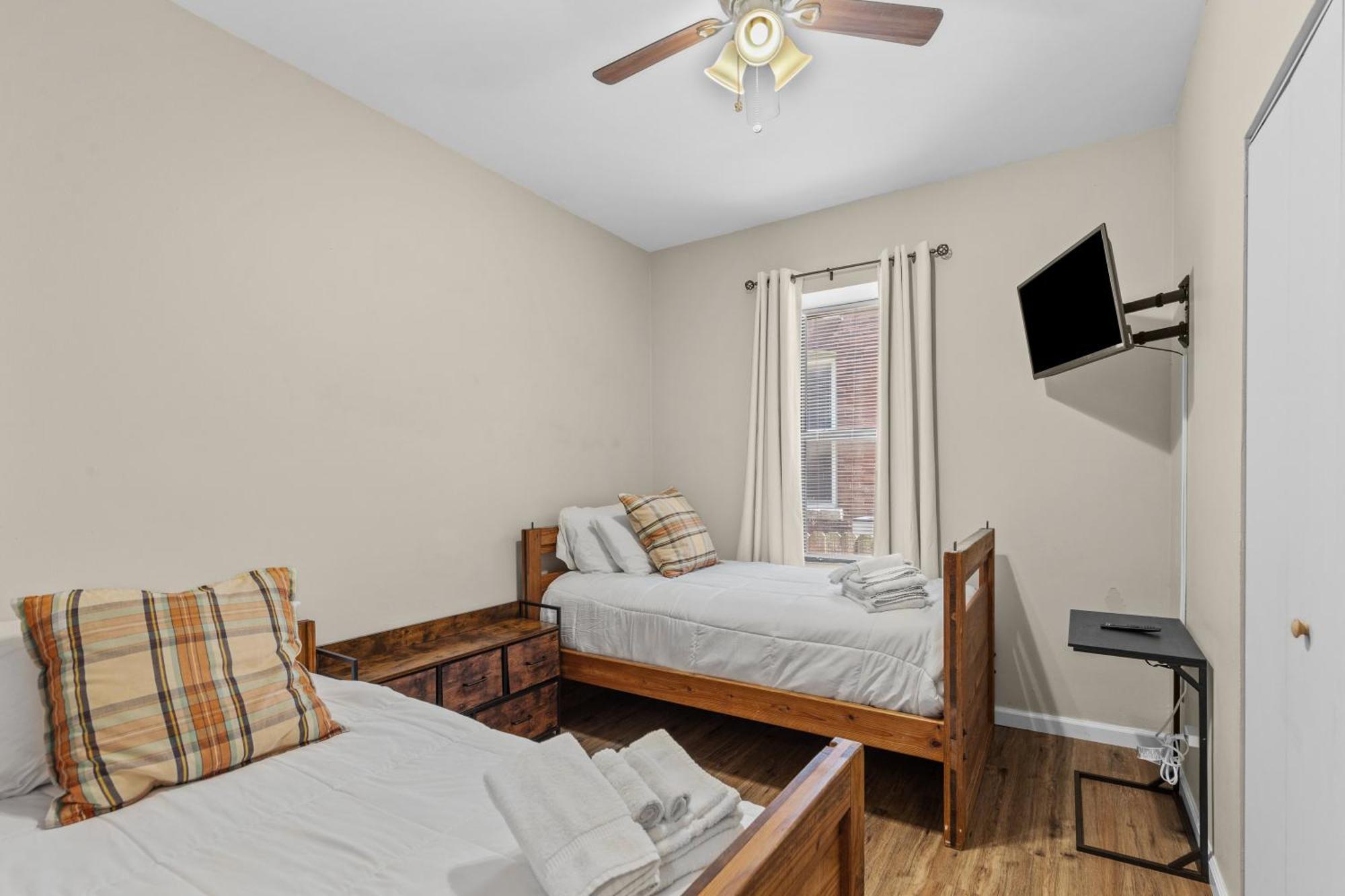 Apartment Cozy City Getaway In The Heart Of Louis! Saint Louis
