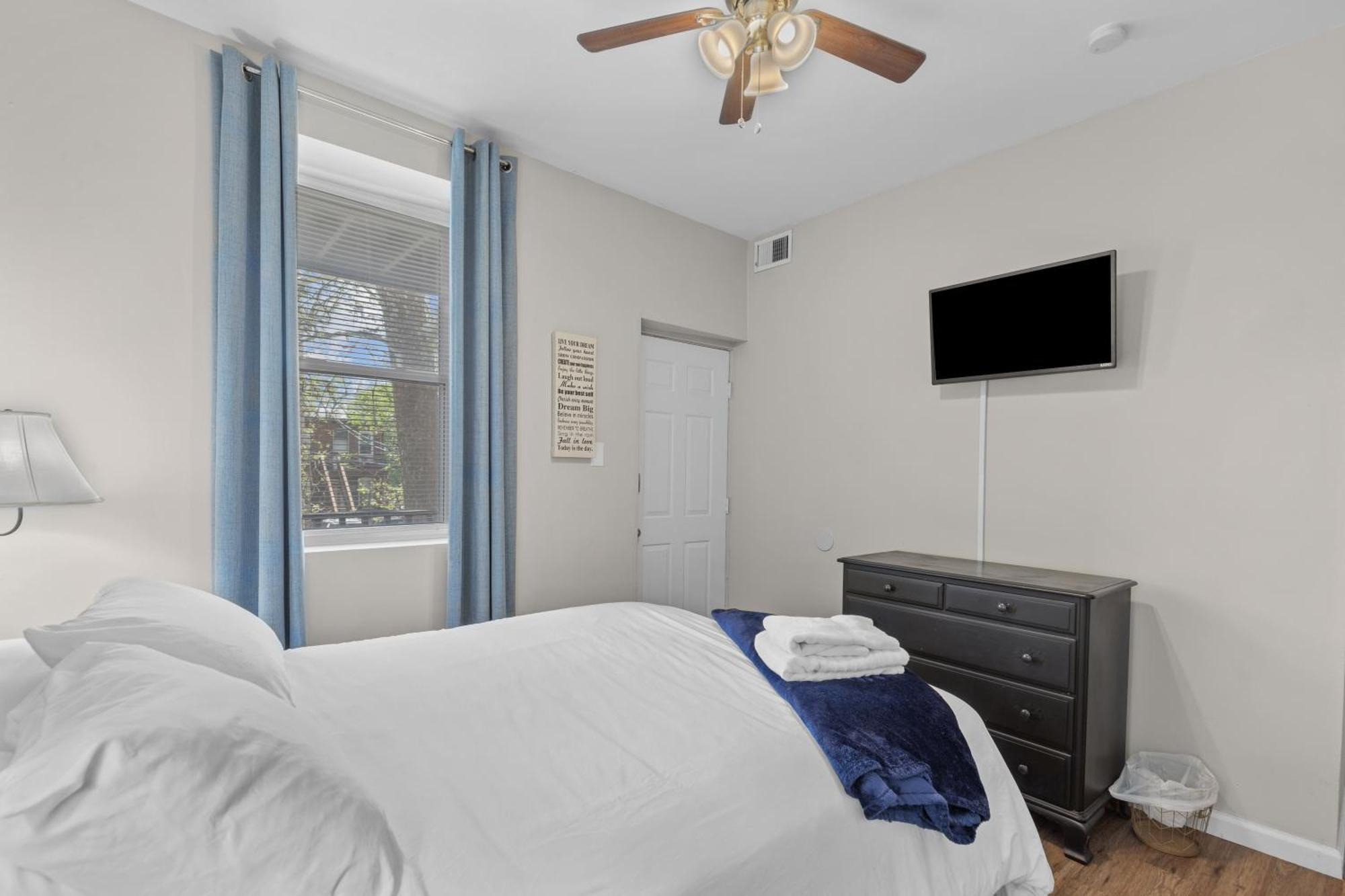 Cozy City Getaway In The Heart Of Louis! Saint Louis