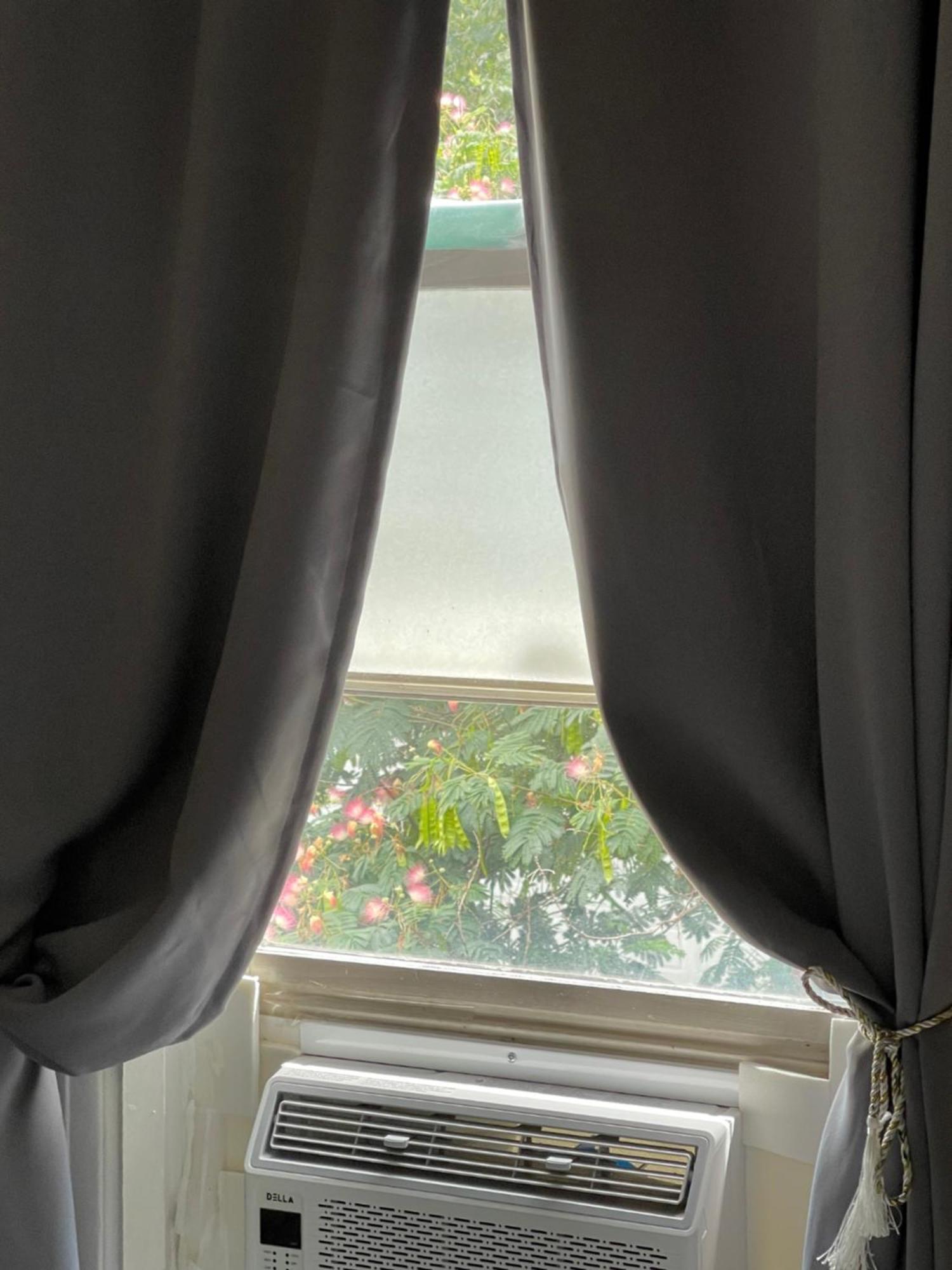 Homestay Cozy Near Airport & Highway