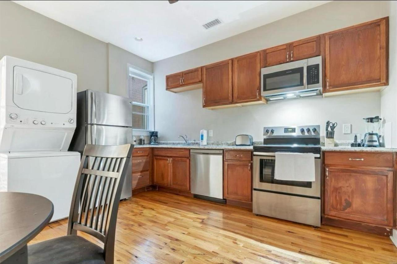 2 For Large Groups Near Busch Stadium * Saint Louis