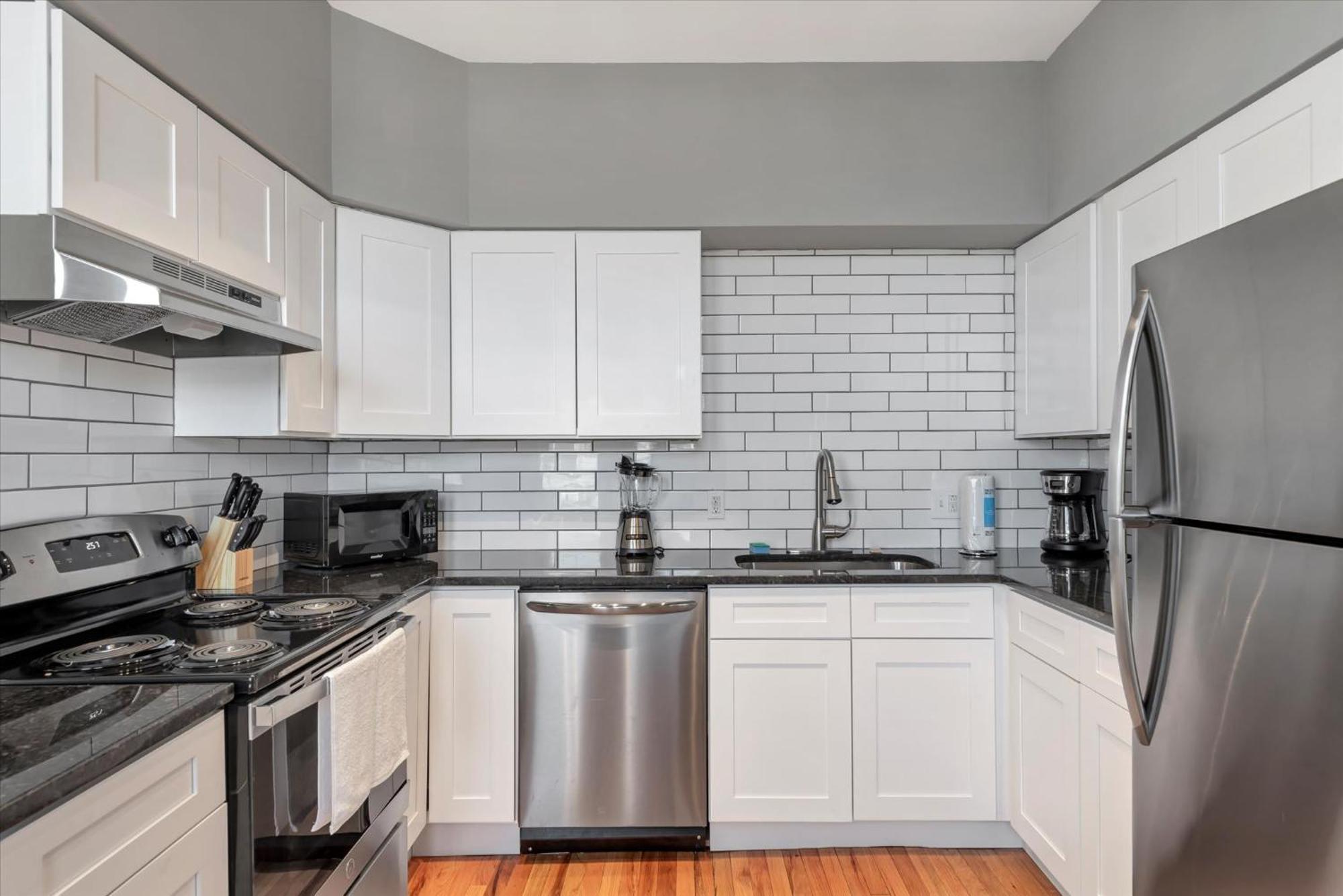 Amazing Recently Rehabbed Stl Unit In Prime Soulard Location 713a Saint Louis
