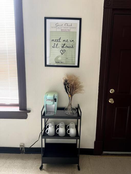 Charming Duplex On Quiet Street Apartment Saint Louis