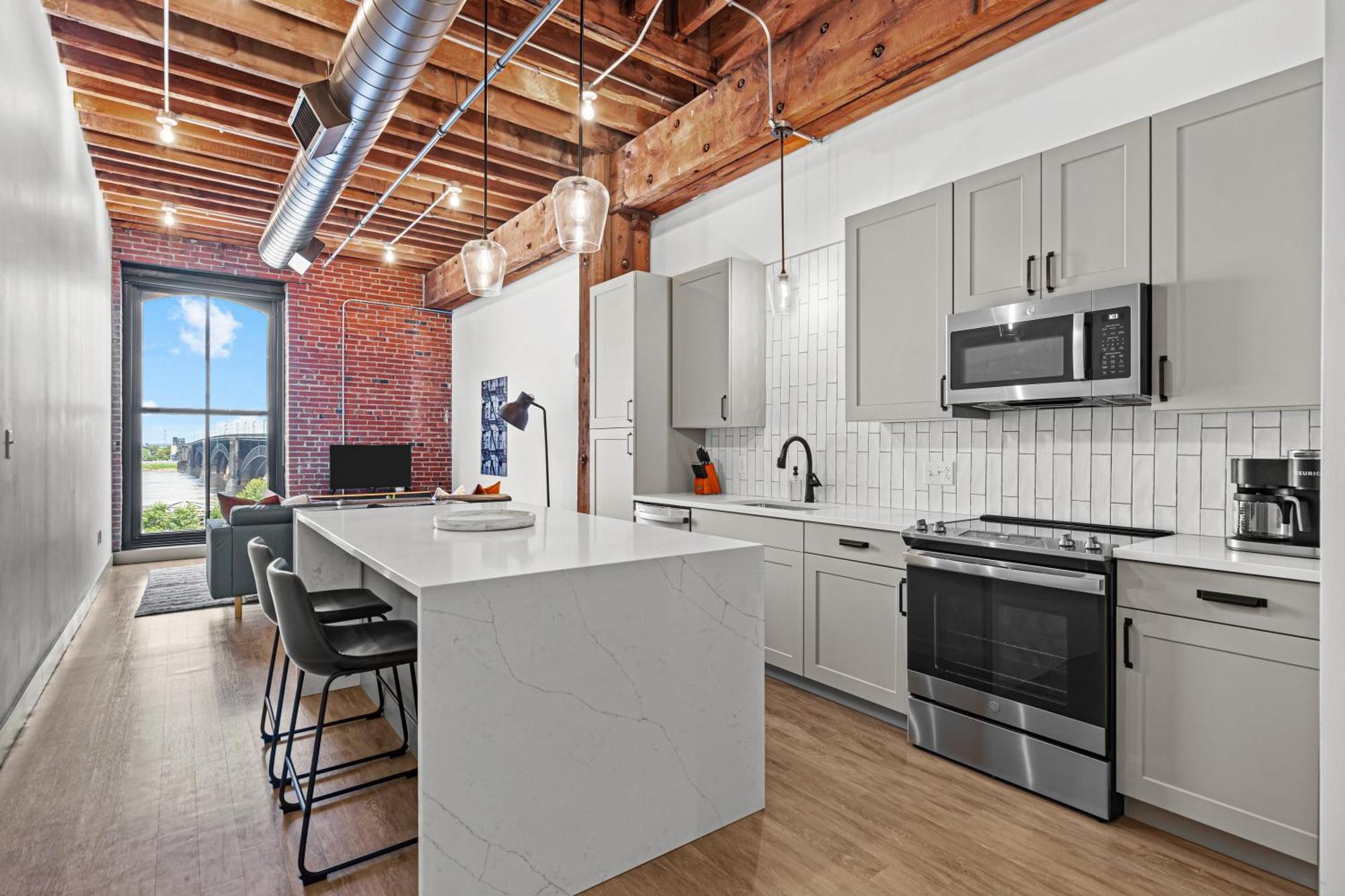 1br Riverfront Loft-parking-g208 Apartment Saint Louis