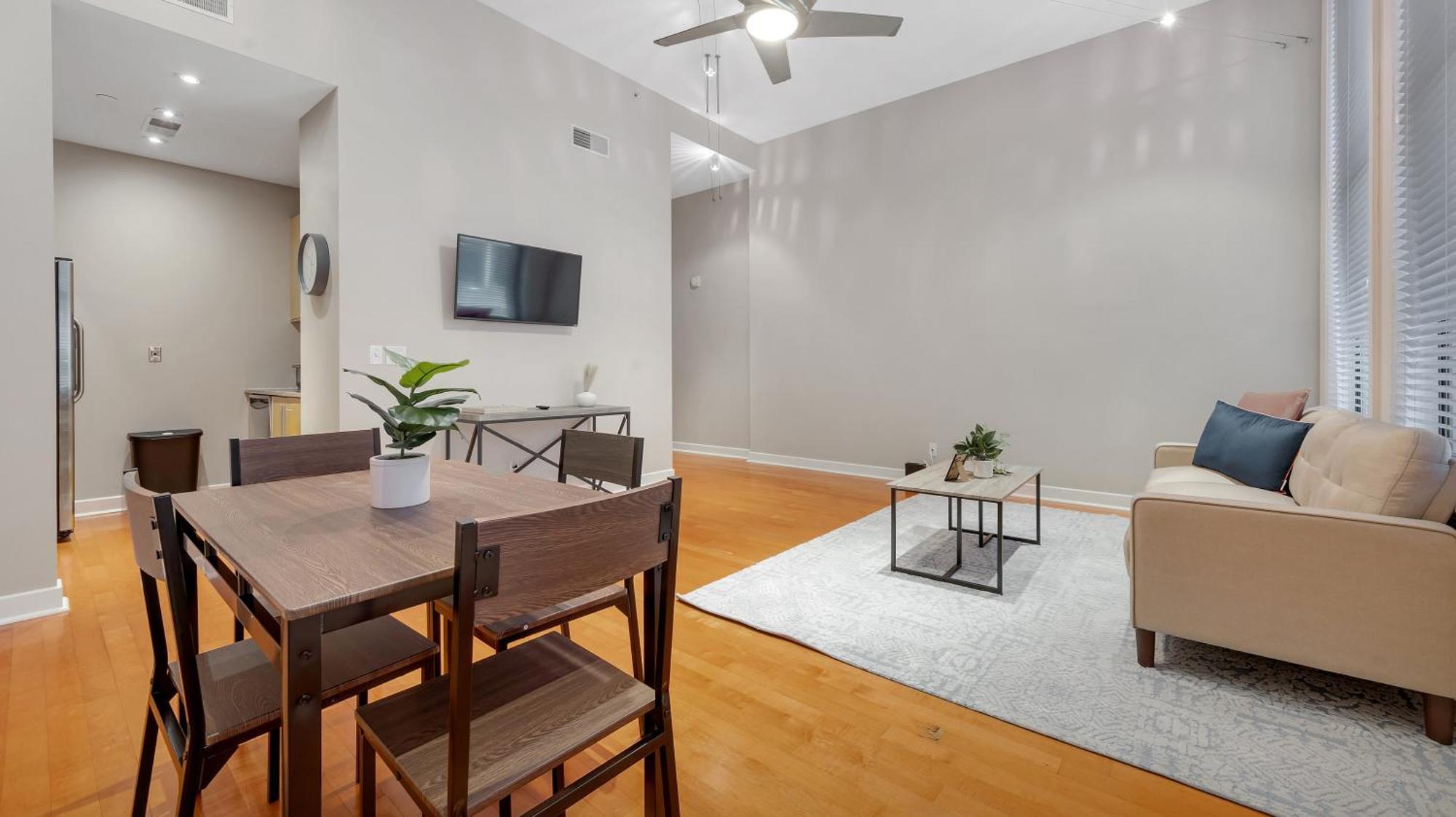 Lofts Opop 302 I Modern With A Vintage Twist Apartment