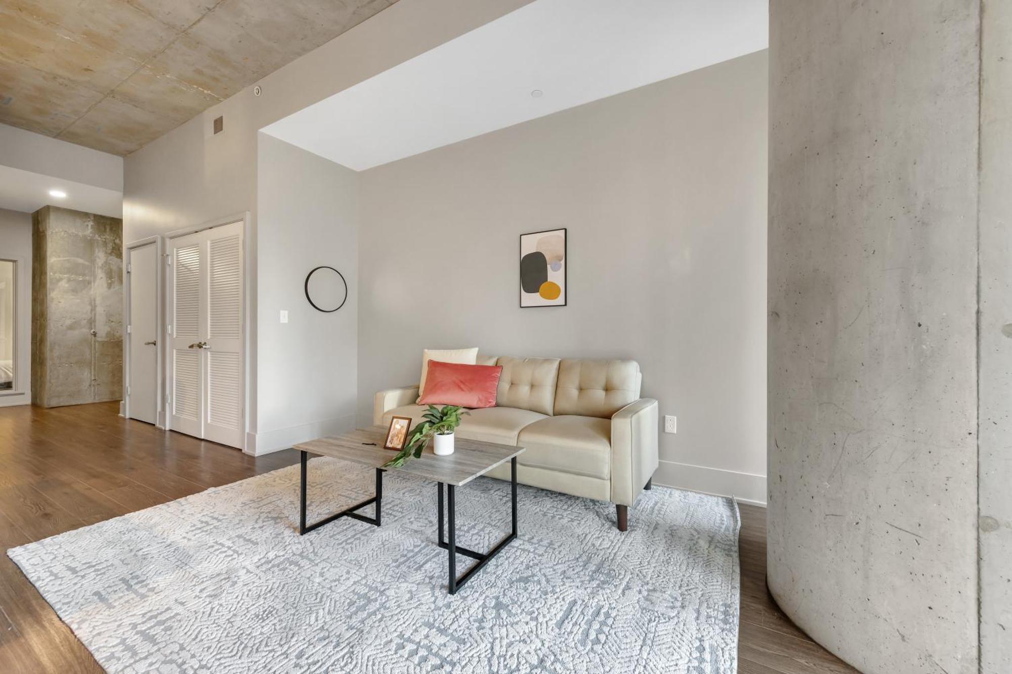 Towers At Opop 604 Spacios And Cozy 2 Bd 1 B Saint Louis