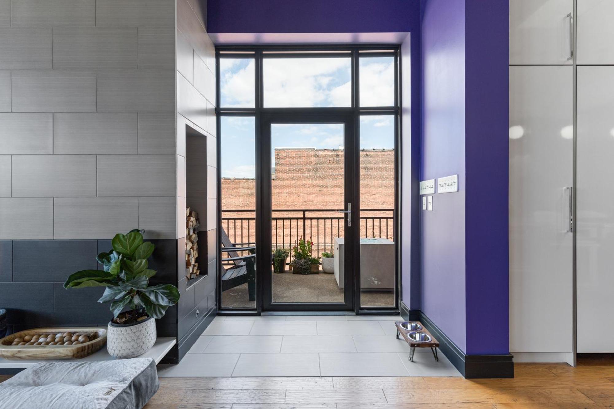 Stl Penthouse