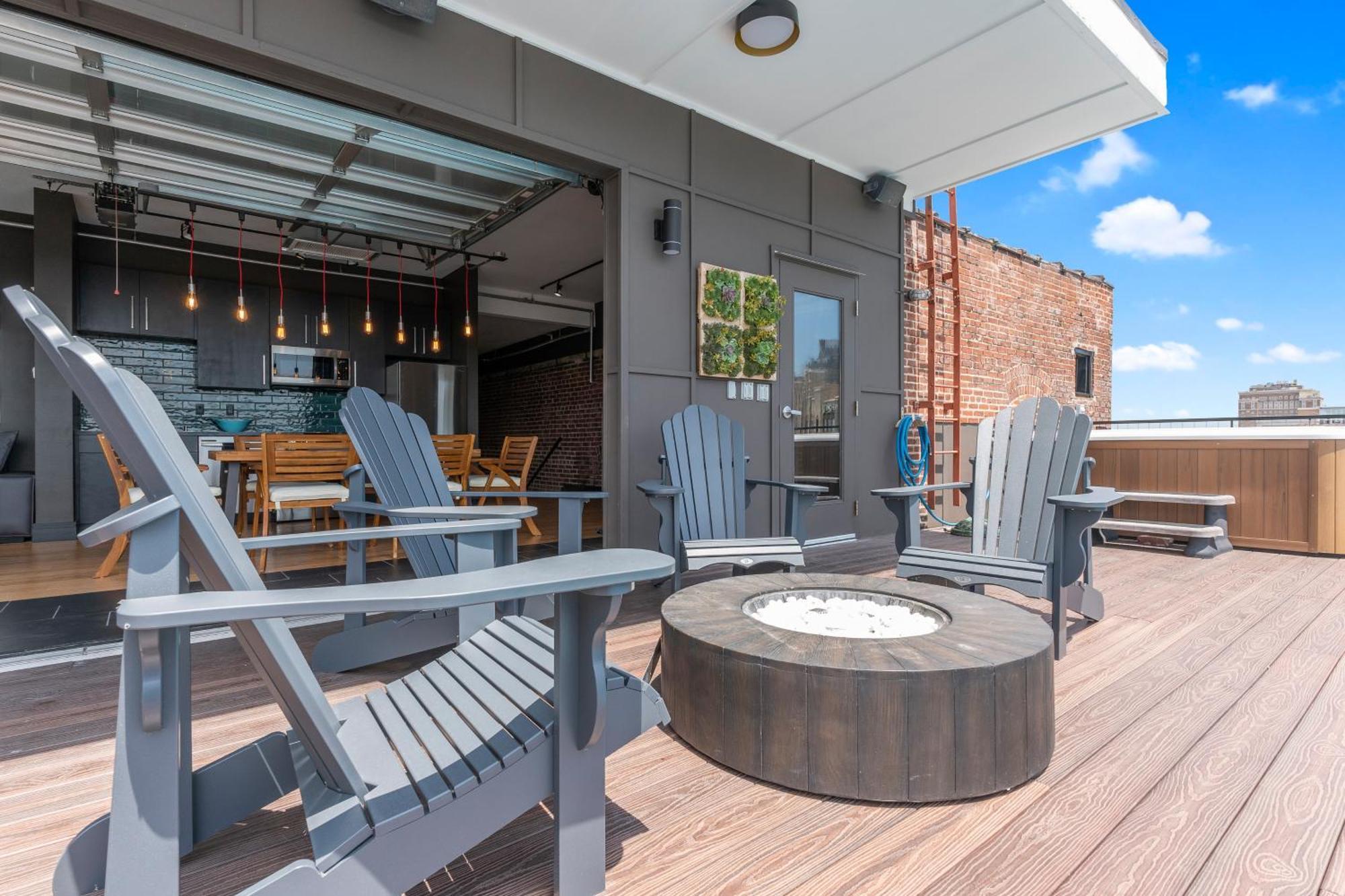 Stl Penthouse Holiday home Saint Louis