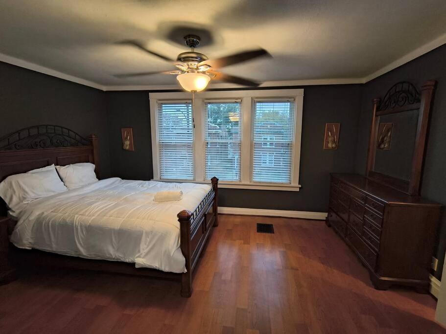 2 Story With Character
