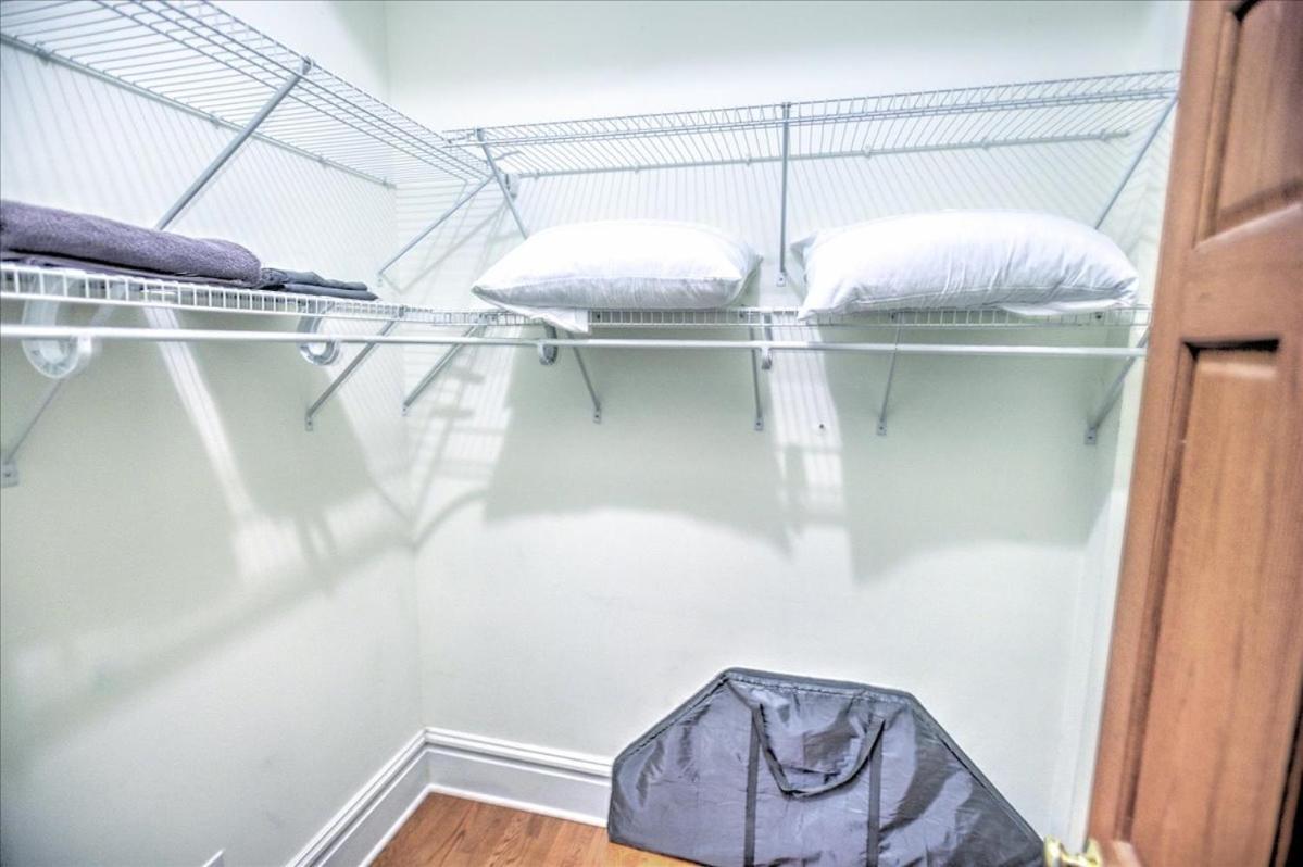 Holiday home Cozy Townhouse, 1-mi From The Heart Of Soulard! Saint Louis