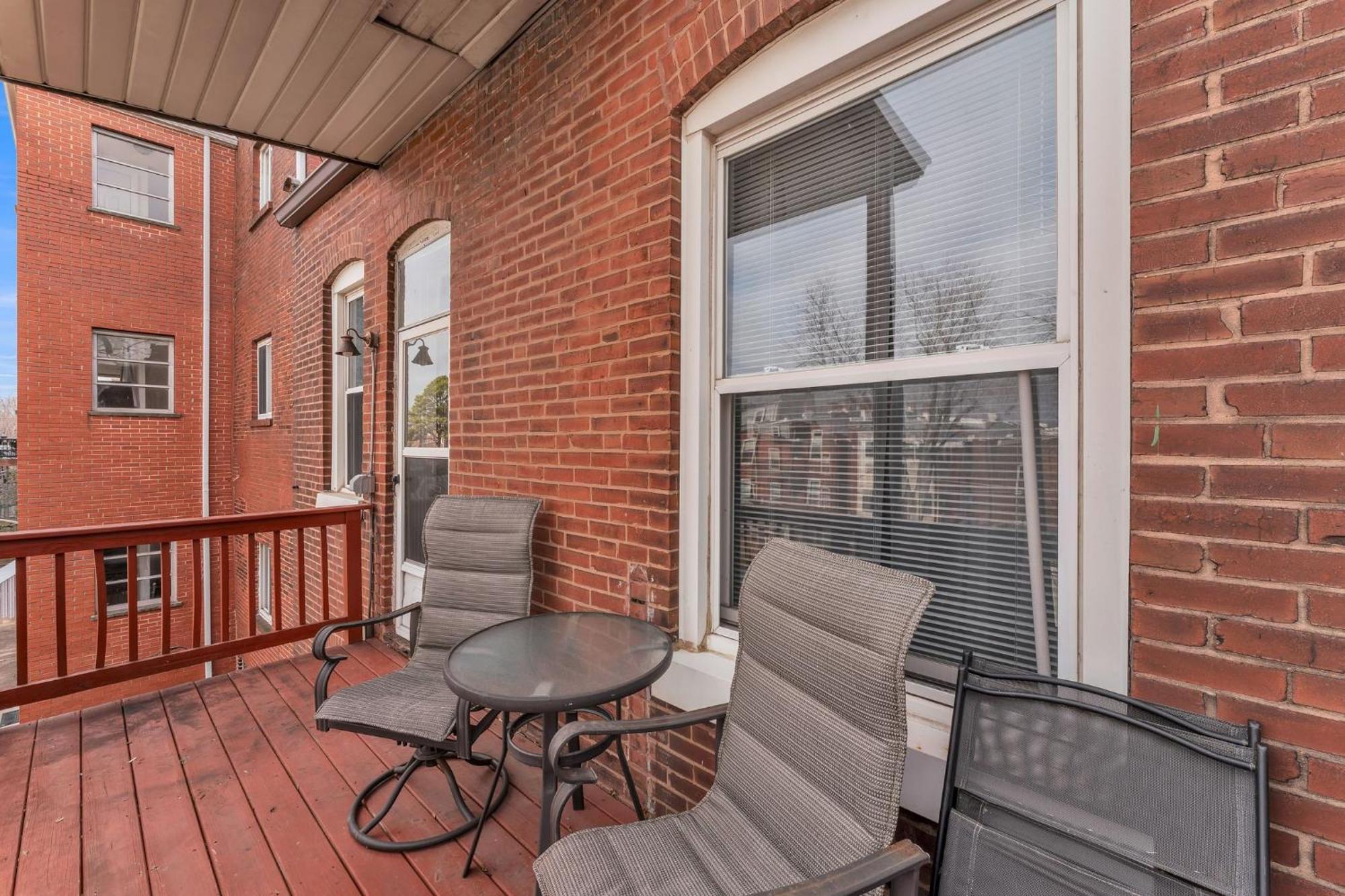 Apartment Chic Stl Townhome Saint Louis