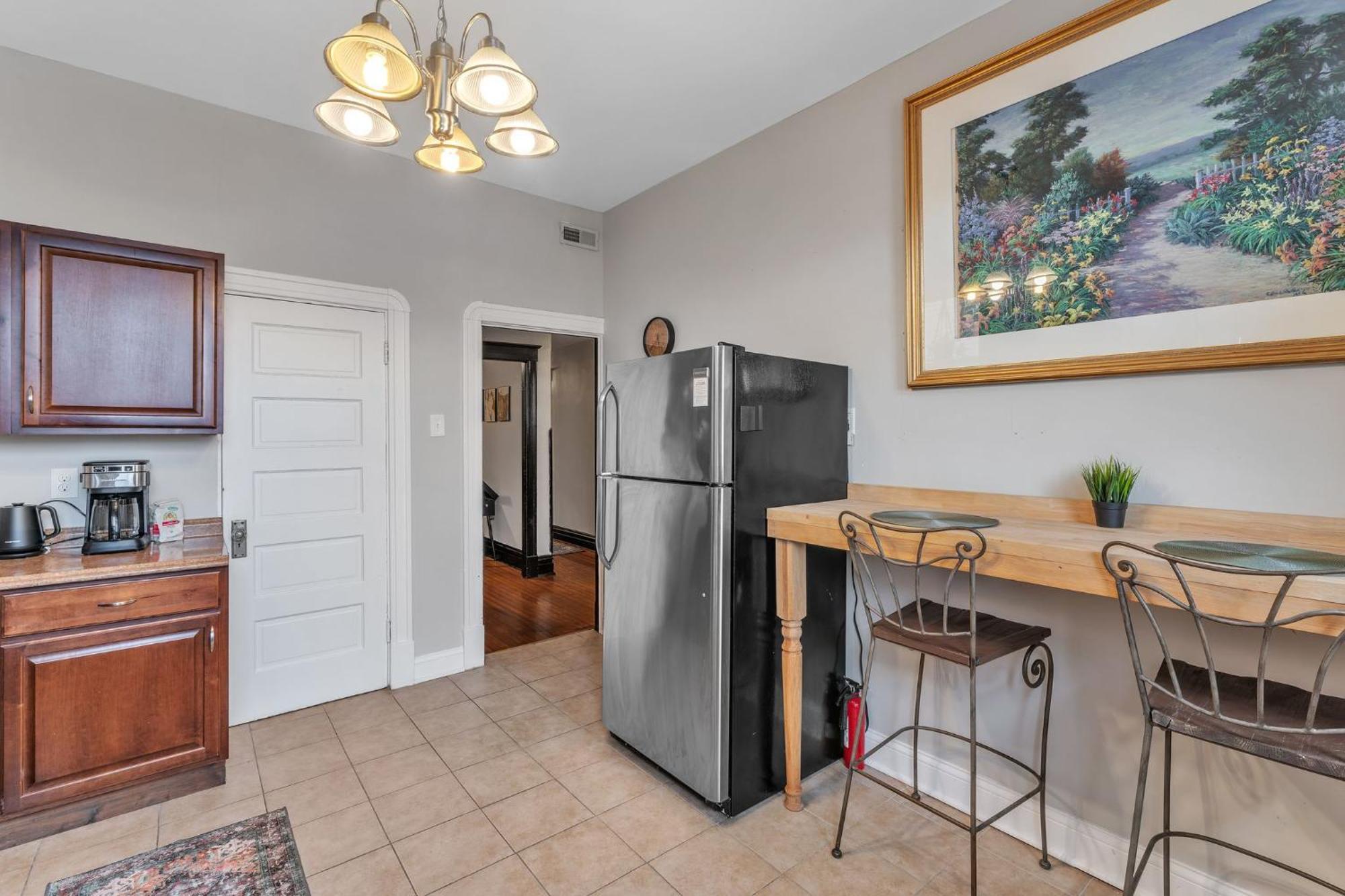 Chic Stl Townhome Saint Louis