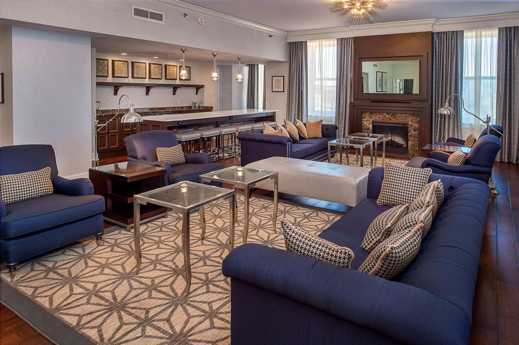 Hotel Union Station Hotel, Curio Collection By Hilton Saint Louis