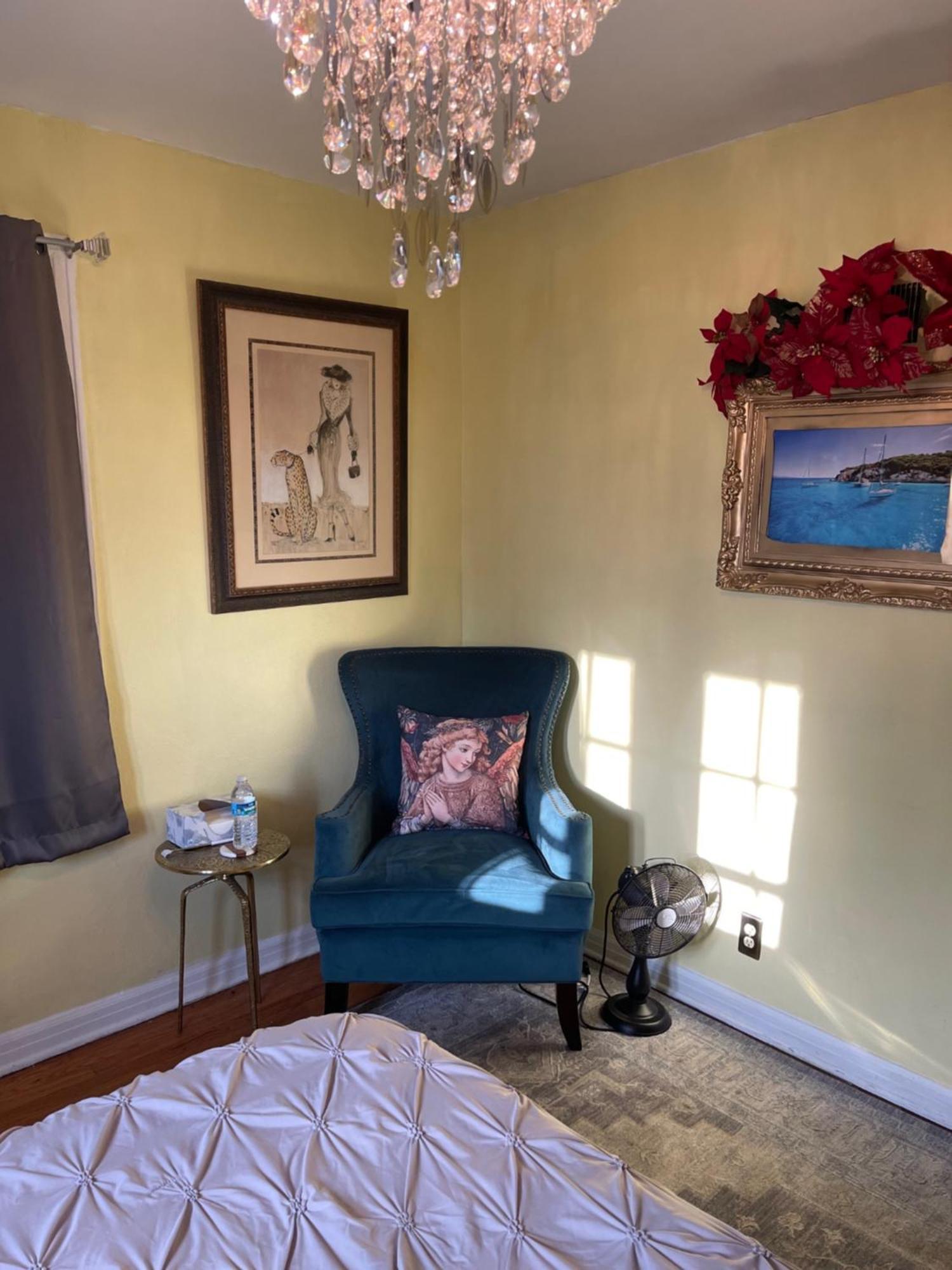 Cozy Near Airport & Highway *