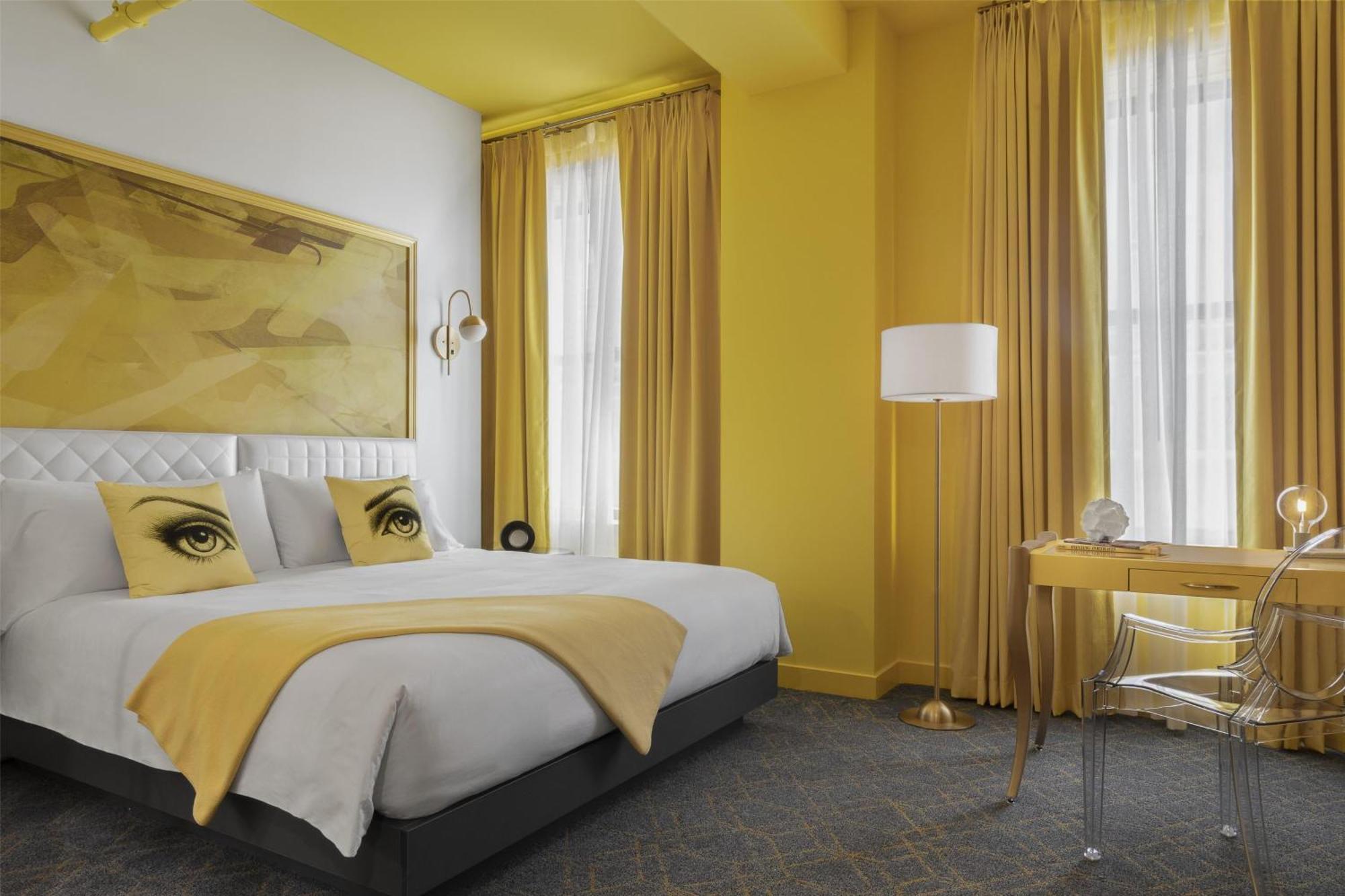 Angad Arts St. Louis, Tapestry Collection By Hilton