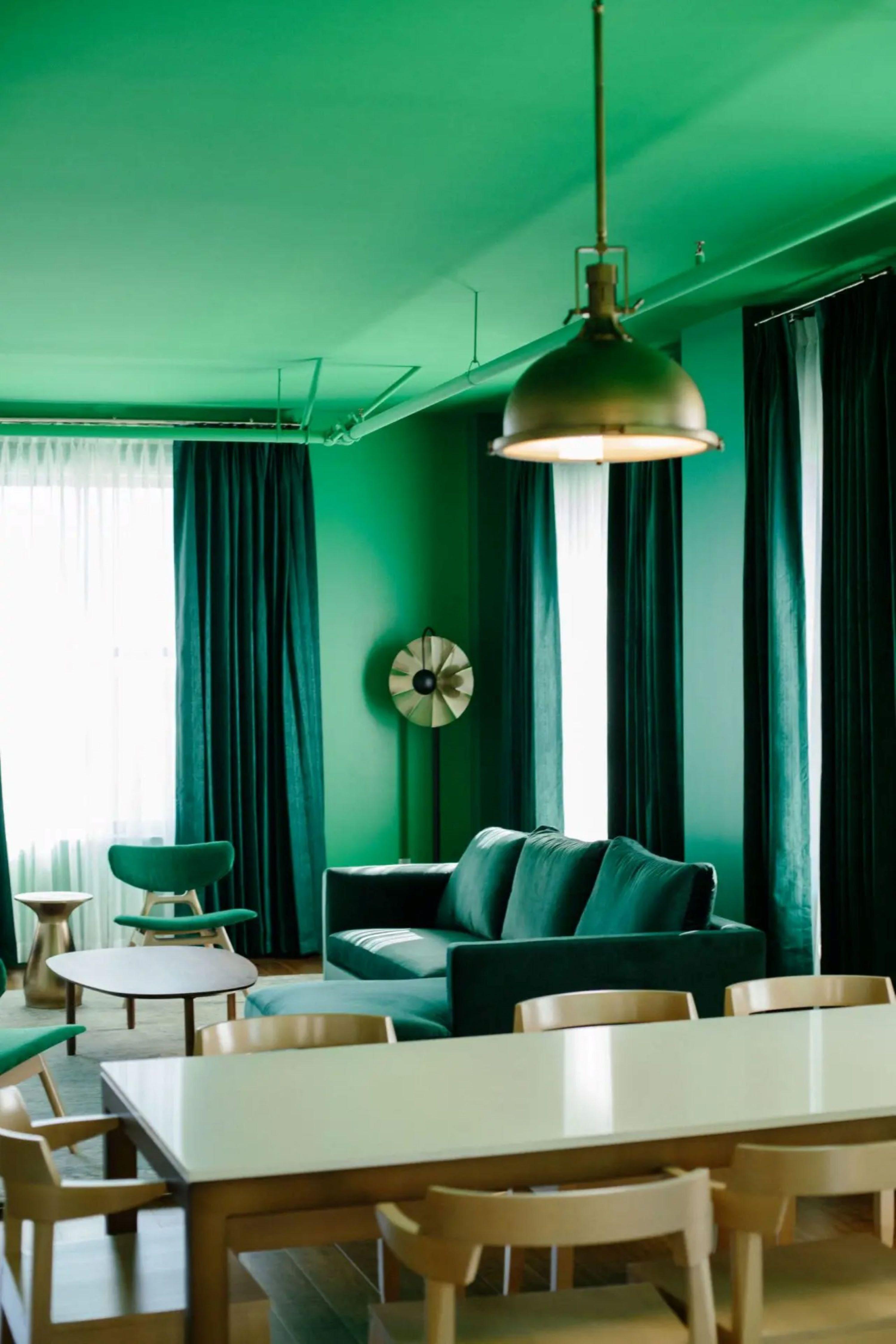 Angad Arts St. Louis, Tapestry Collection By Hilton 5* Saint Louis