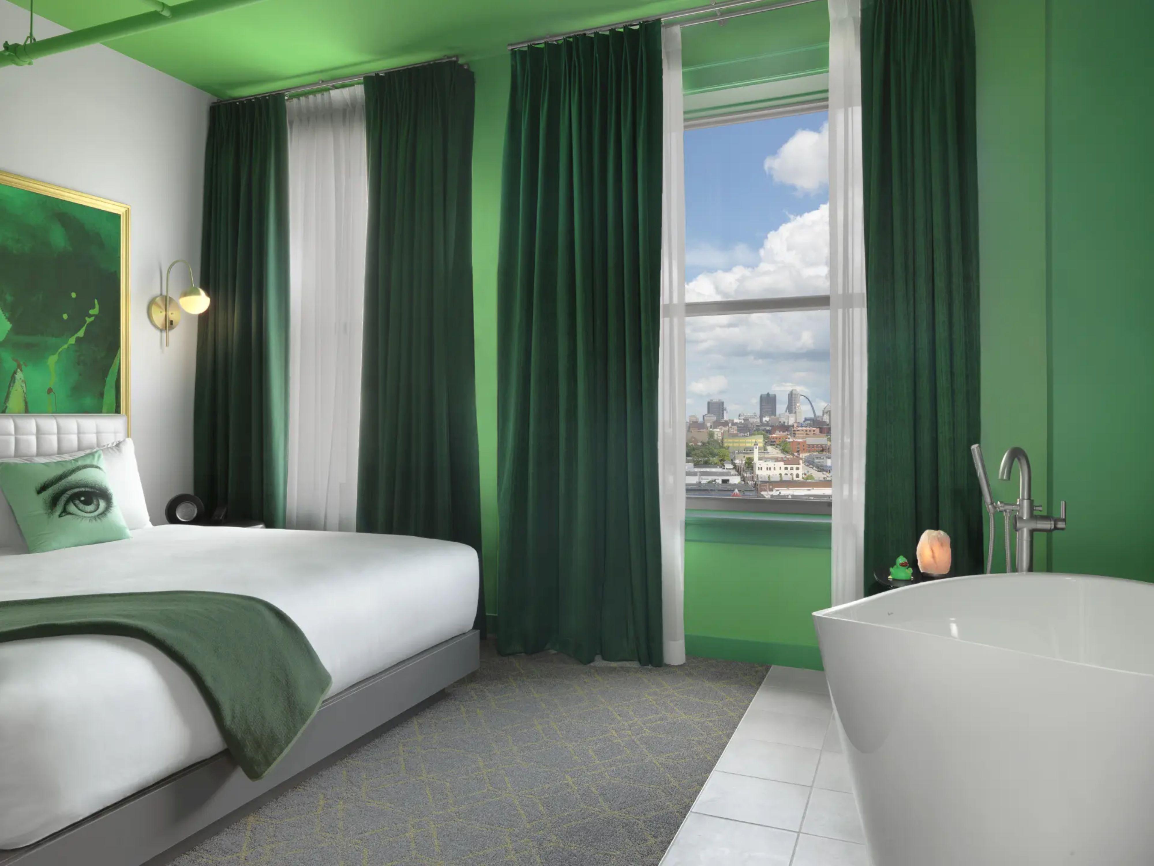 Angad Arts St. Louis, Tapestry Collection By Hilton 5* Saint Louis