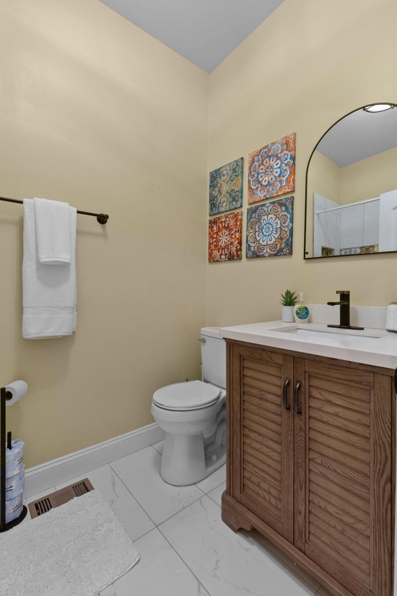 Red Brick Hideaway | Jz Vacation *