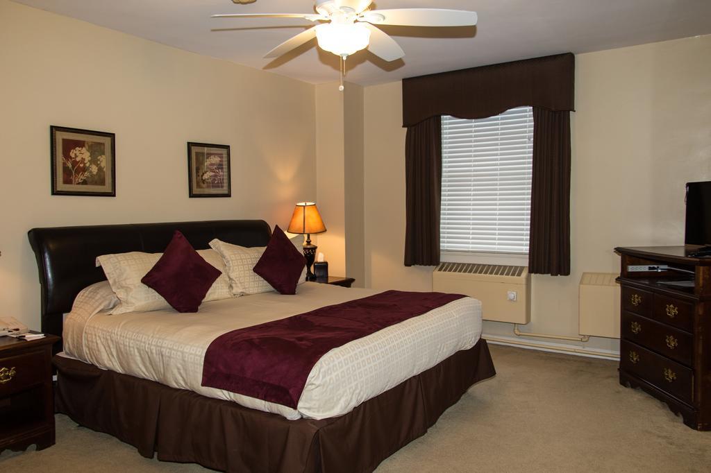 Missouri Athletic Club 3*