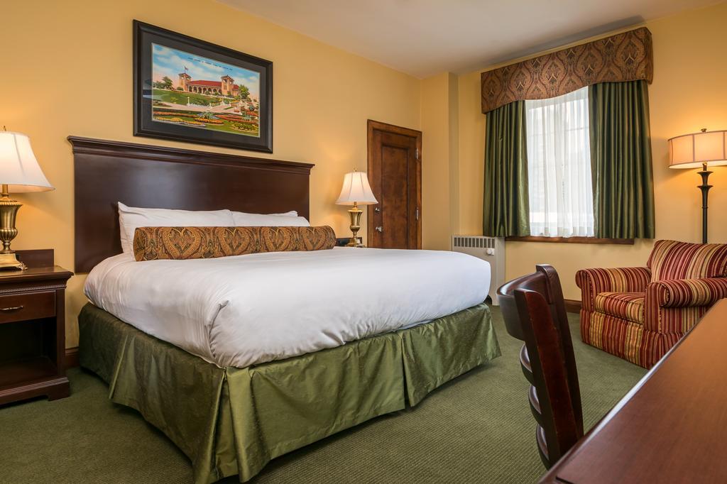 Missouri Athletic Club Hotel 3*