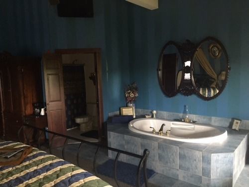 The At Grant's Trail Lodge *