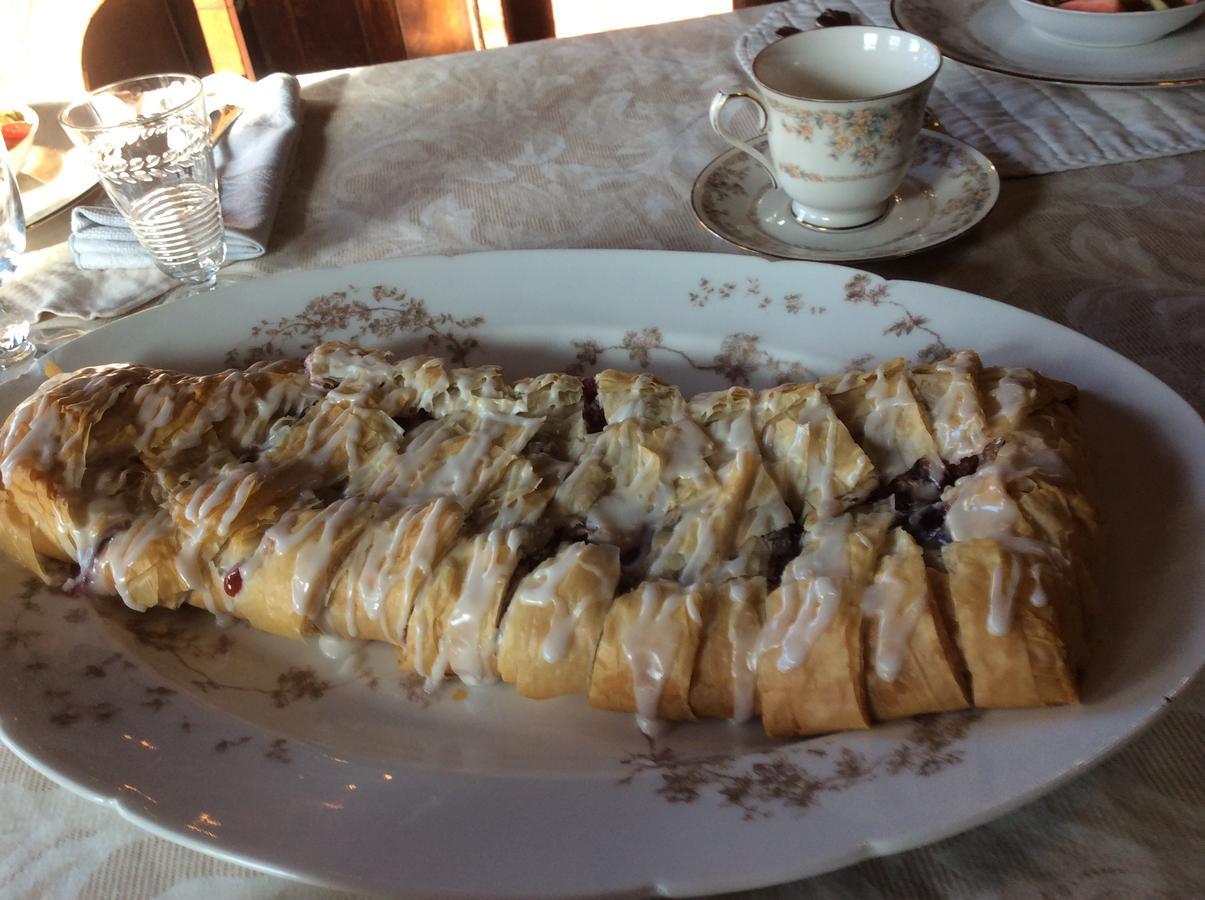 Lehmann House Bed & Breakfast