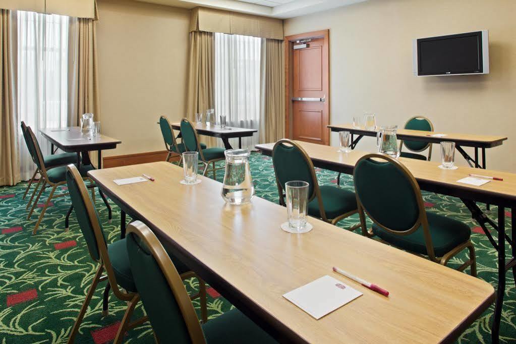Hotel By Marriott Downtown 3*