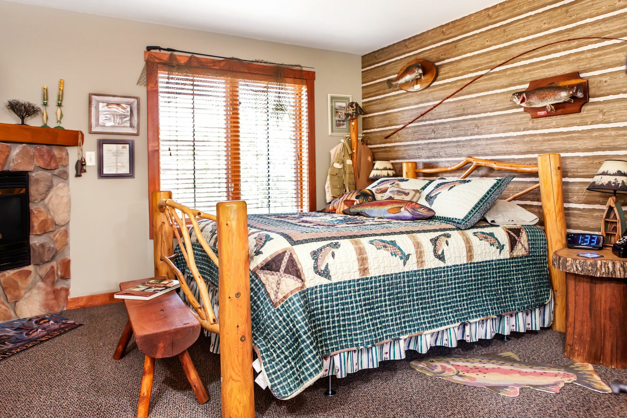 The At Grant's Trail Lodge *