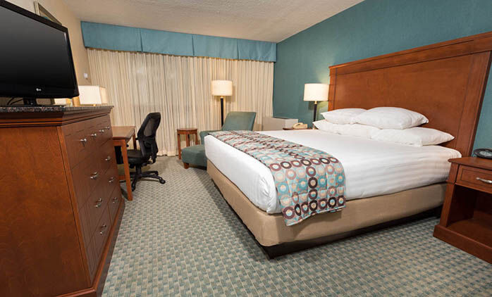 Hotel Pear Tree Near Union Station