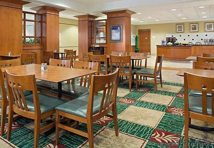 By Marriott Downtown 3* Saint Louis