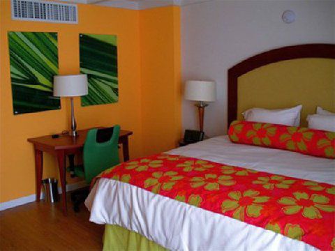 Express West End By Ihg Hotel Saint Louis