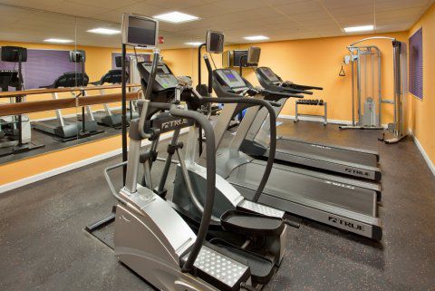 Express West End By Ihg Hotel Saint Louis