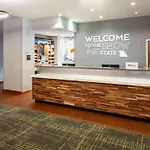 Hampton Inn & Suites St. Louis At Forest Park