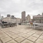 Frontdesk Open 2 Bedroom Apt Near Busch Stadium