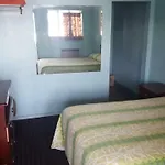 Guest Host Motel