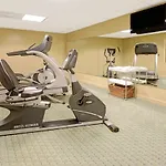 Days Inn By Wyndham Downtown St. Louis