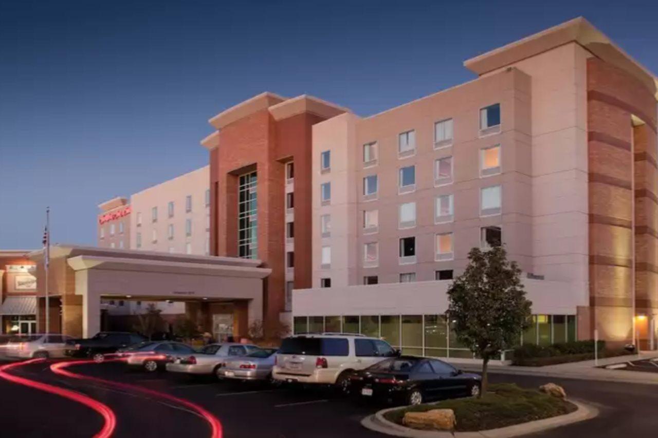 Hampton & At Forest Park Hotel 3*