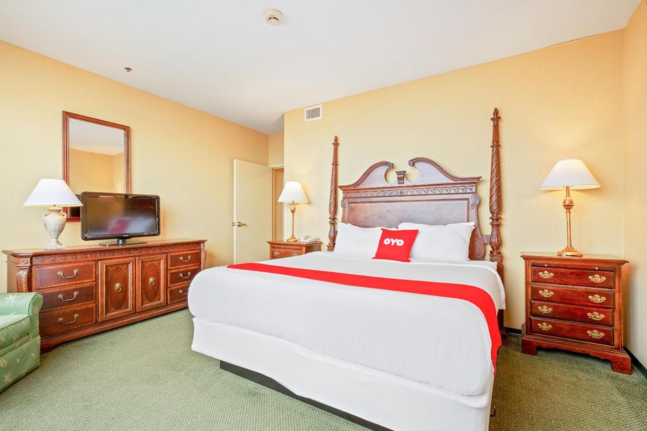 Hotel Oyo St Louis Downtown Center Mo