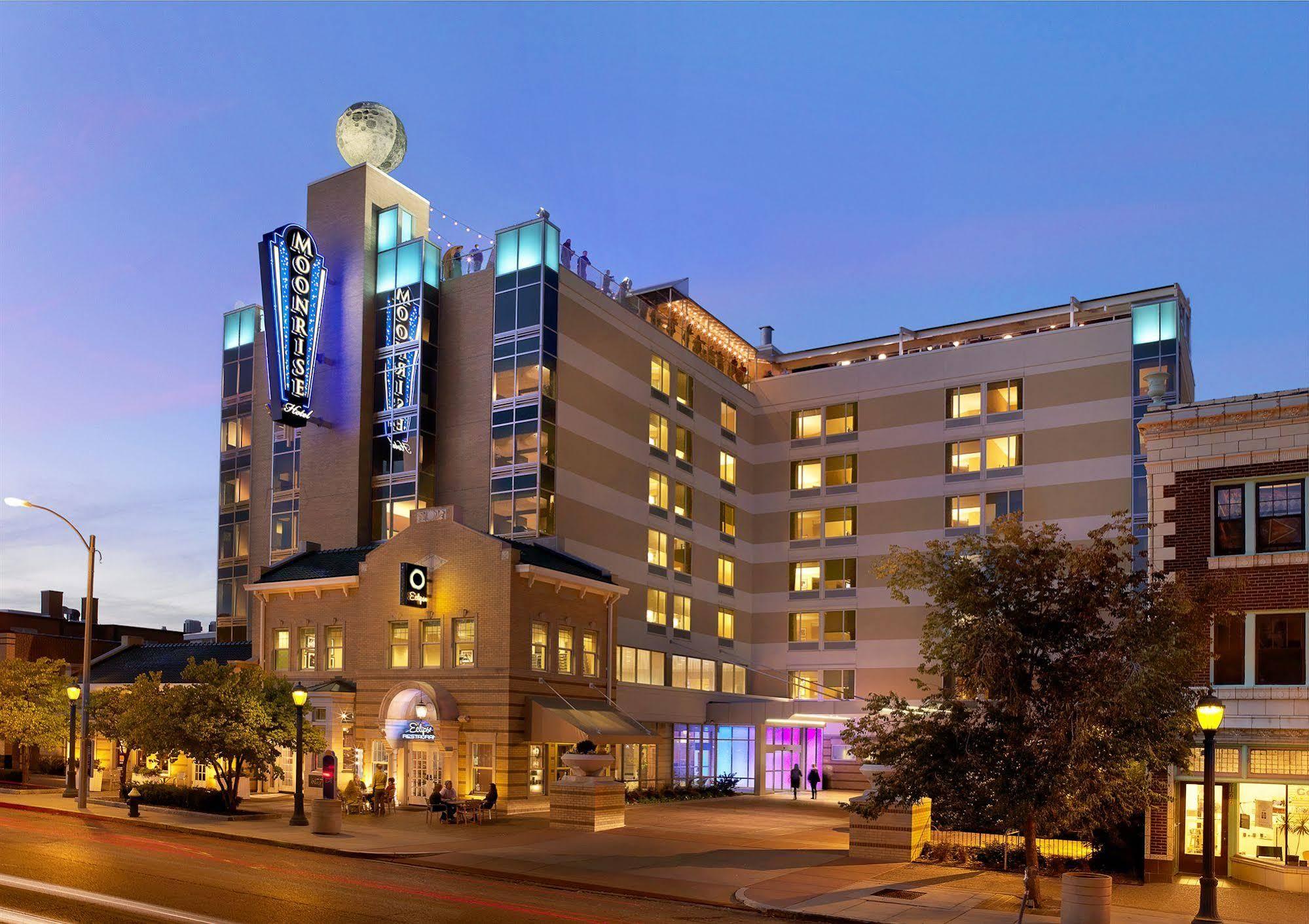 Hotel The Moonrise Saint Louis
